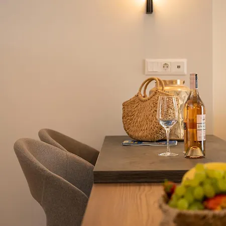 Sea Breeze Luxury Apartmán