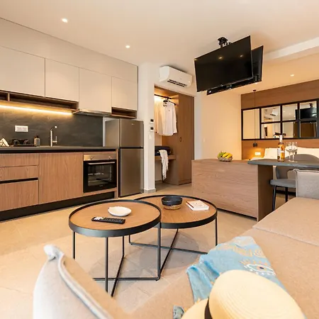 Sea Breeze Luxury Apartmán Nea Poteidaia